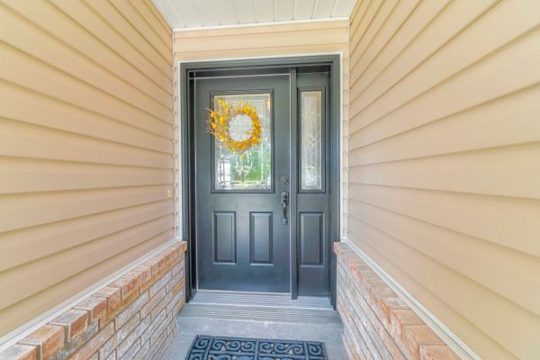 Siding Panel Repair in Sugar Land