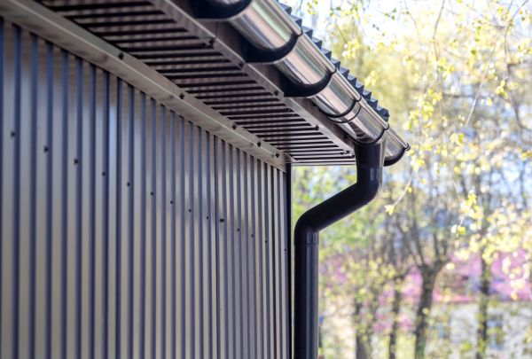 Sheet Metal Siding Repair in Sugar Land